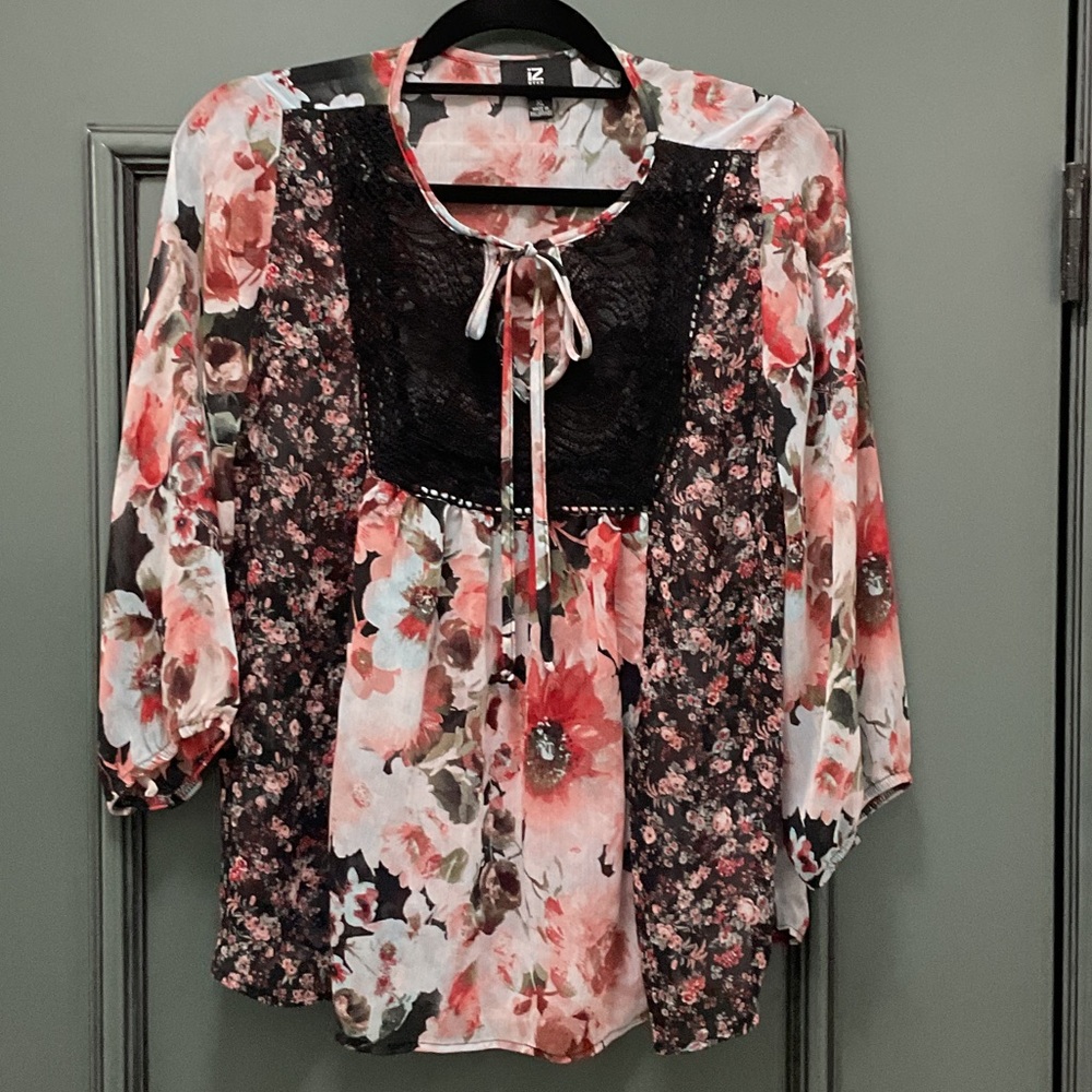 Iz Byer Floral Lace-Yoke Peasant Blouse - Pink & Black